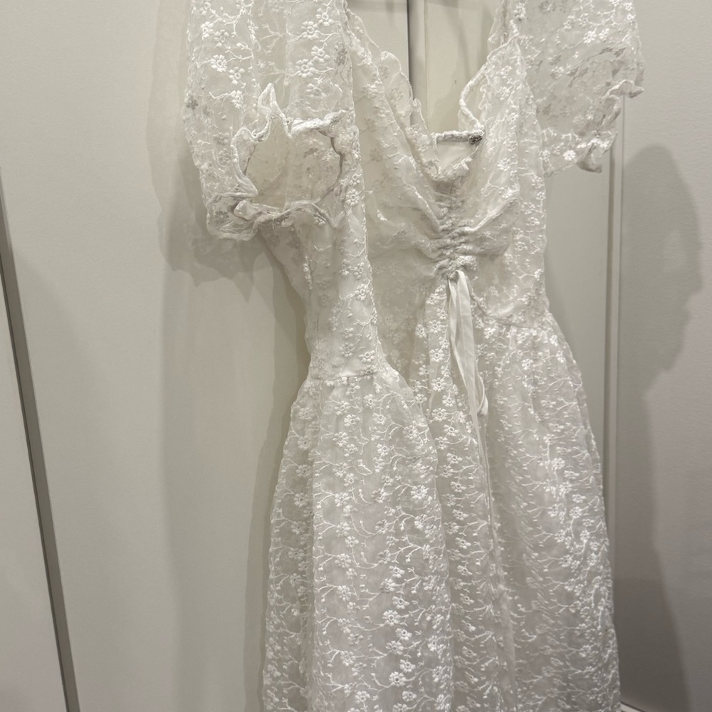 SHEIN White Floral Lace Tie-Front Dress